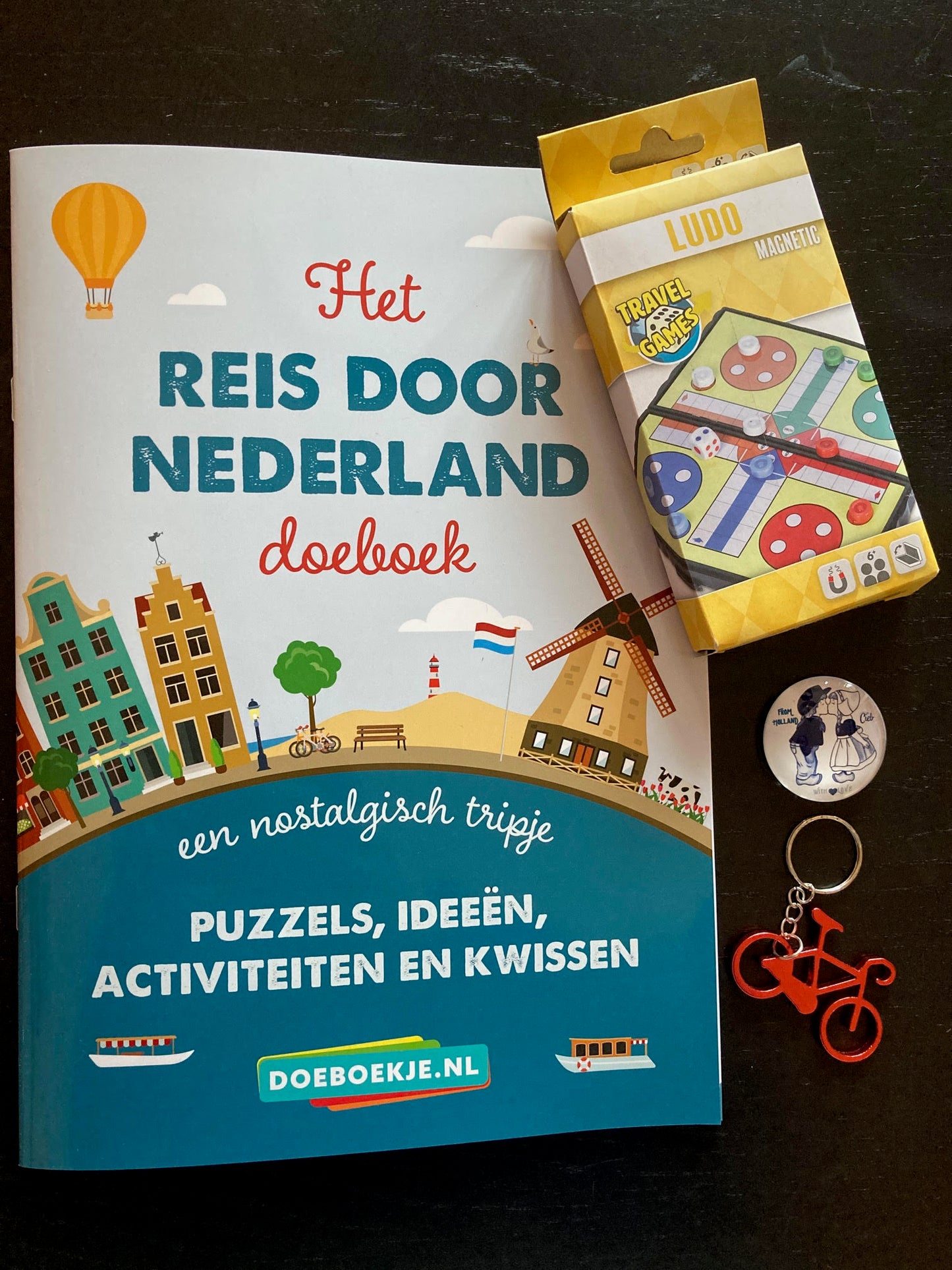 Heerlijk Hollands cadeaupakket 9 | voor volwassene en senior